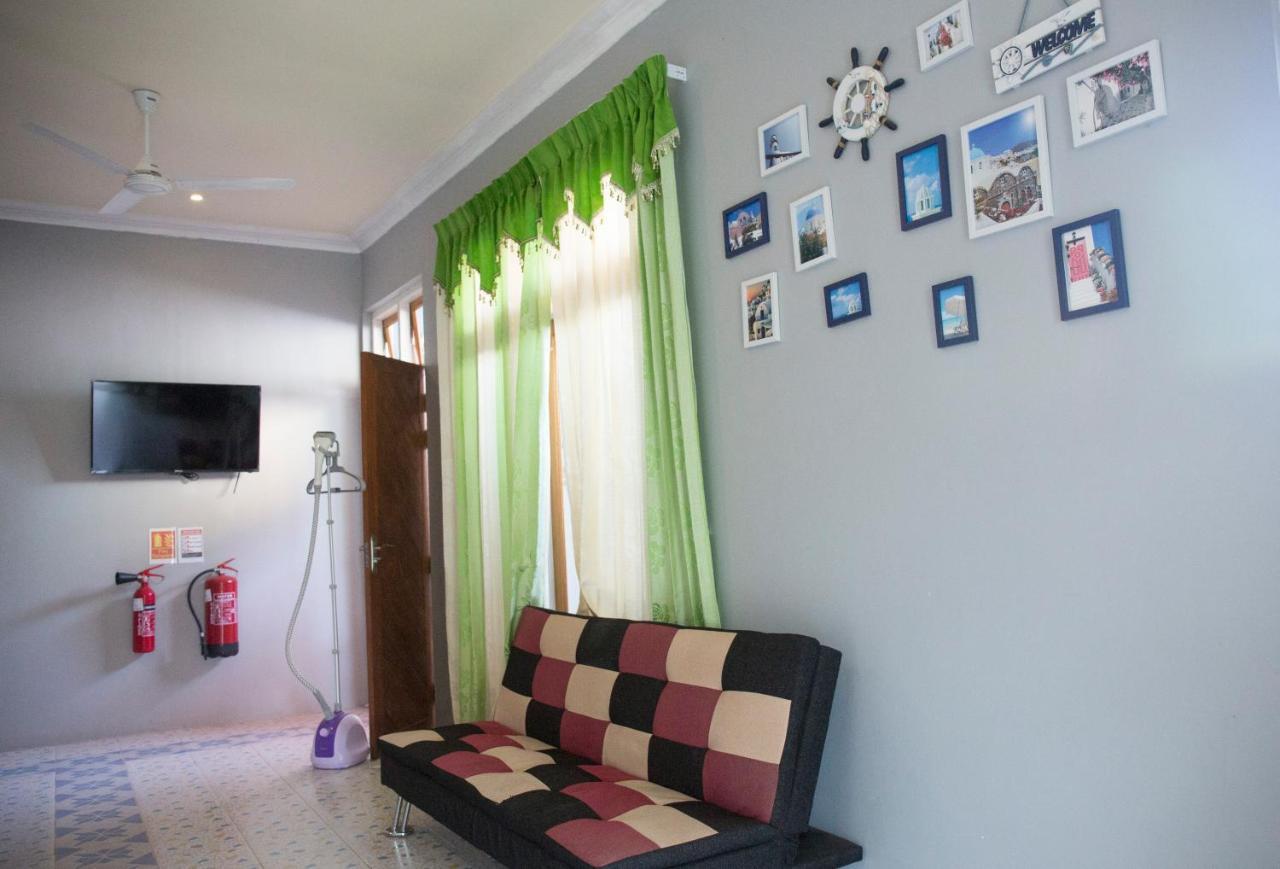 Silk Retreats Thulusdhoo Guest House Ngoại thất bức ảnh