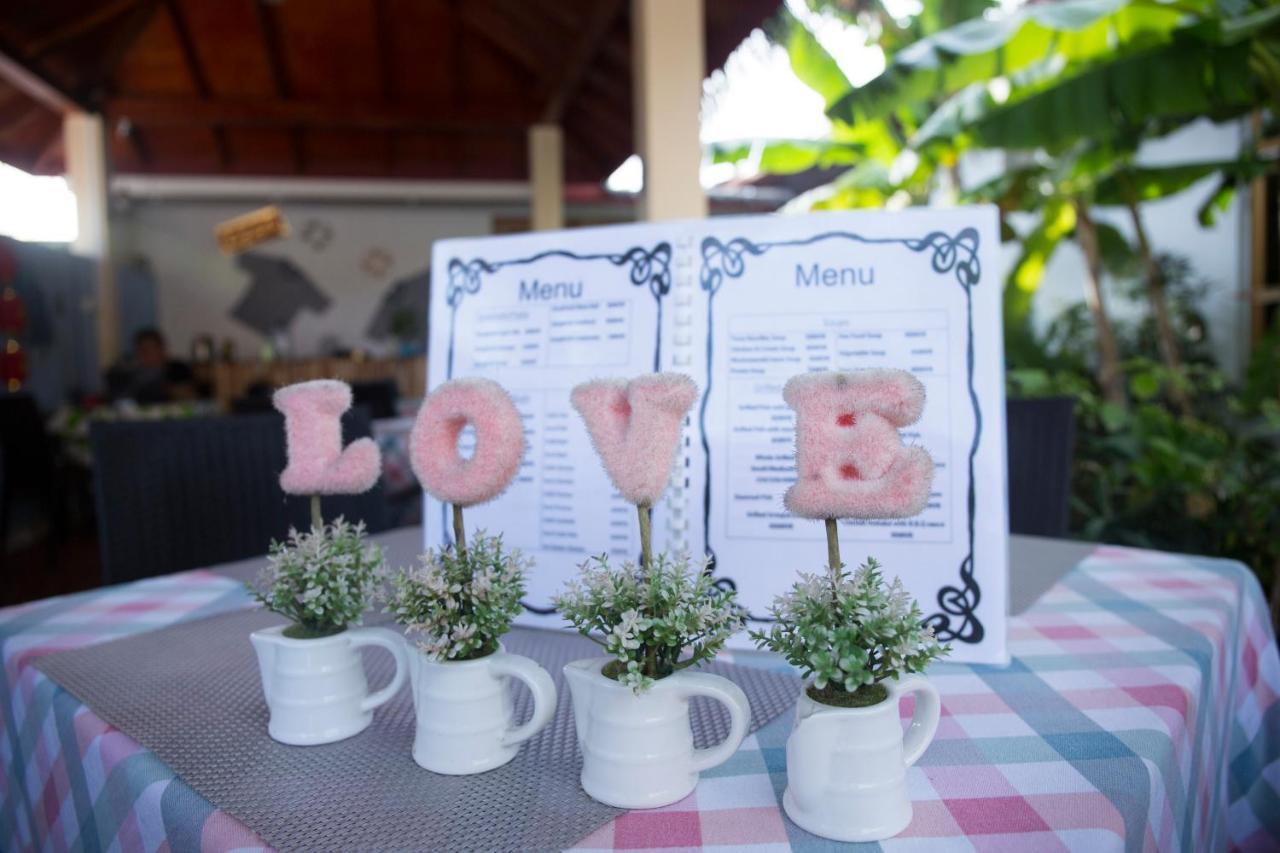 Silk Retreats Thulusdhoo Guest House Ngoại thất bức ảnh