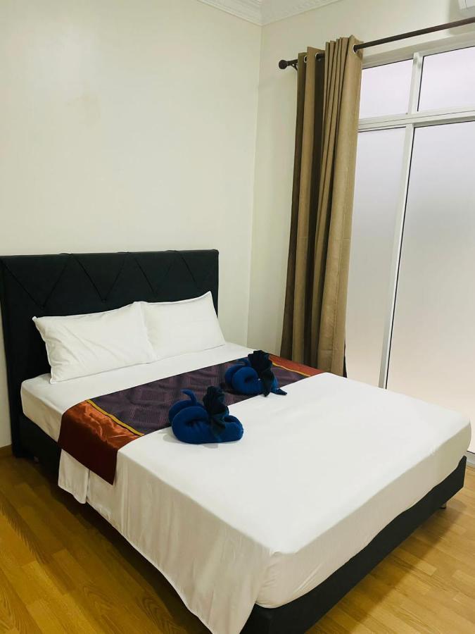 Silk Retreats Thulusdhoo Guest House Ngoại thất bức ảnh